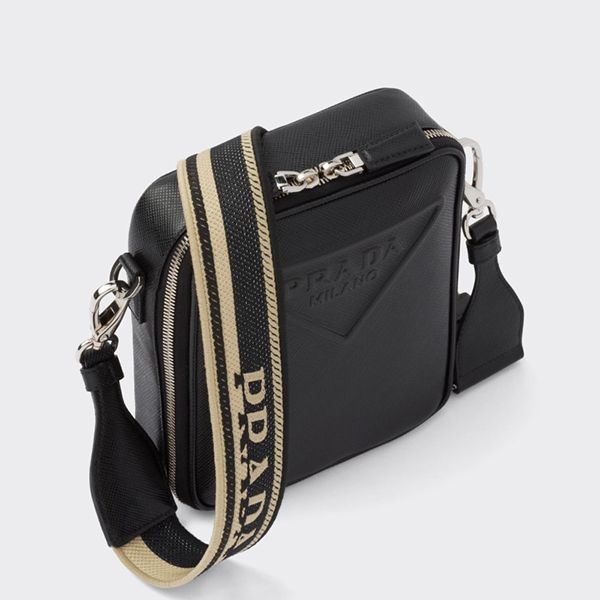 プラダ◆サフィアーノレザー ショルダーバッグ 偽物 ロゴ入り 2VH1542F